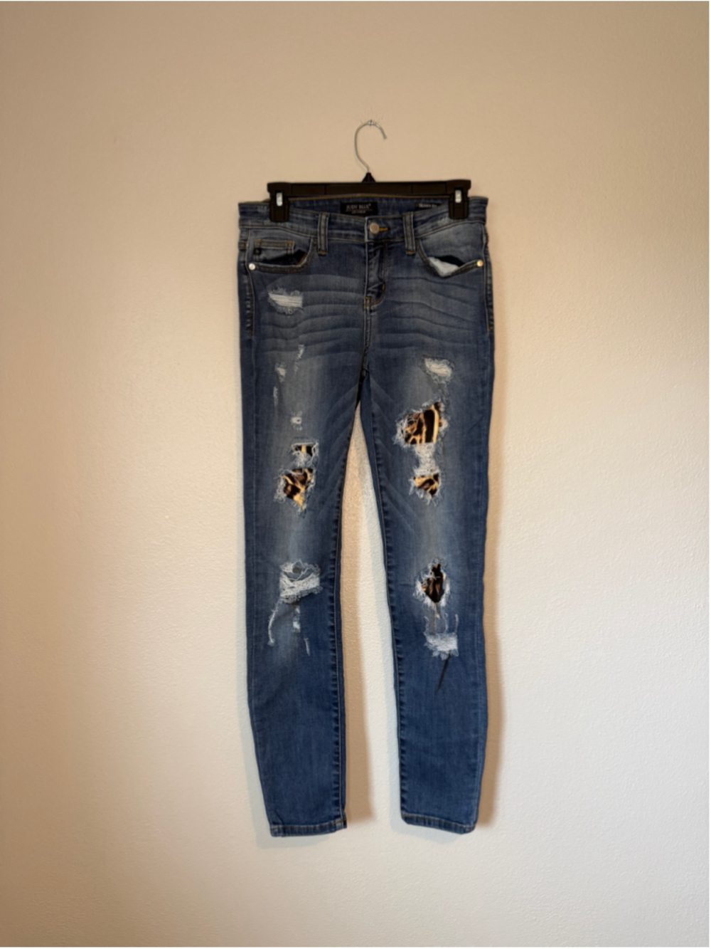 Judy Blue Leopard Patch Distressed Skinny Jeans 5/27
